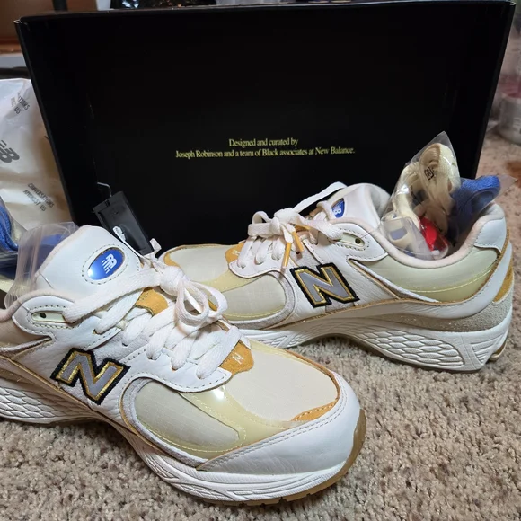 Joe Freshgoods x New Balance 2002R "Conversations Amongst Us" edition. - Picture 3 of 5